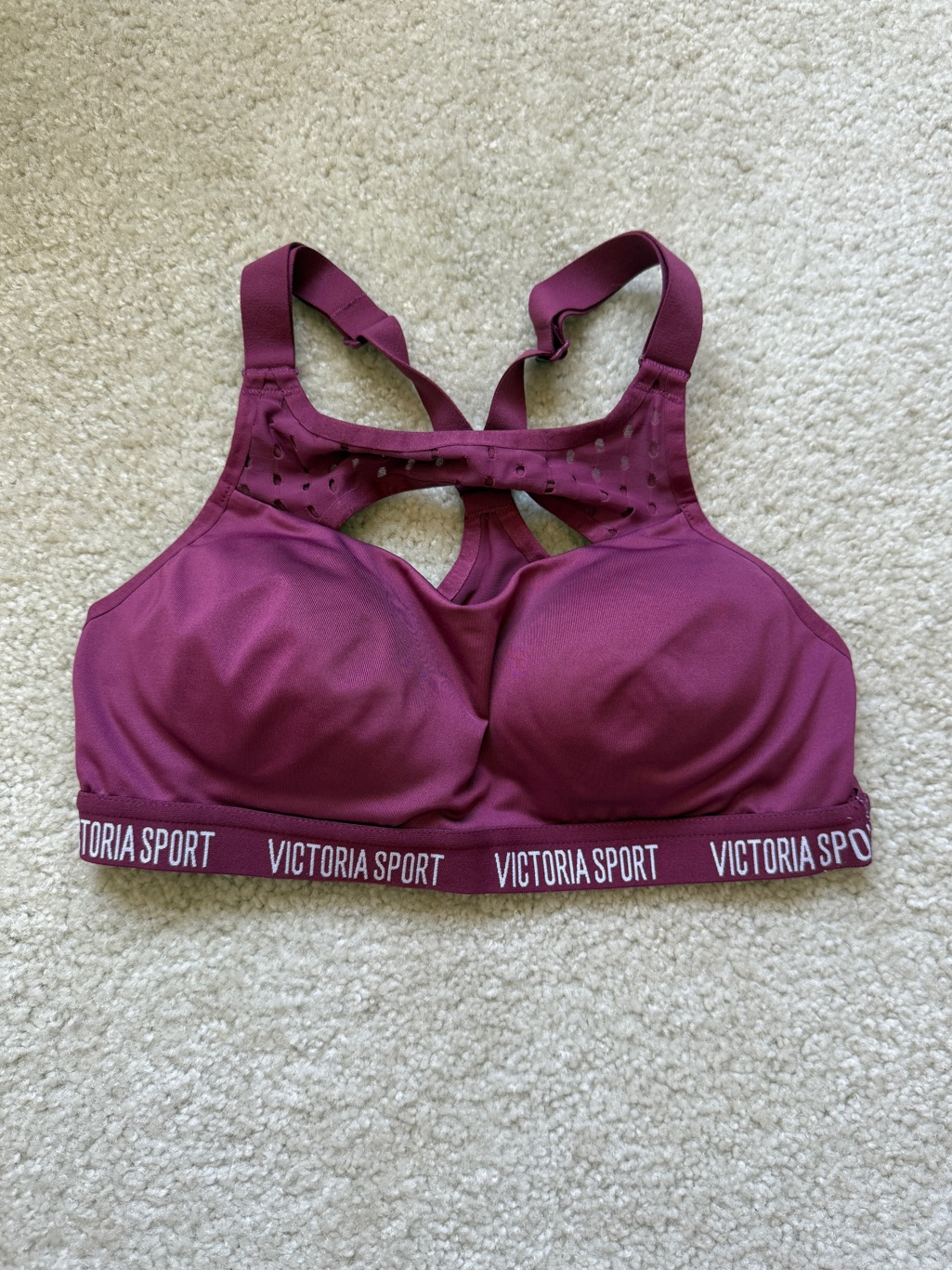 Victoria’s Secret Sports Bra In Burgundy